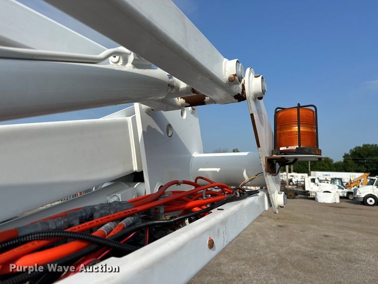 image for item EG1611 2012 Ford F450 Super Duty bucket truck