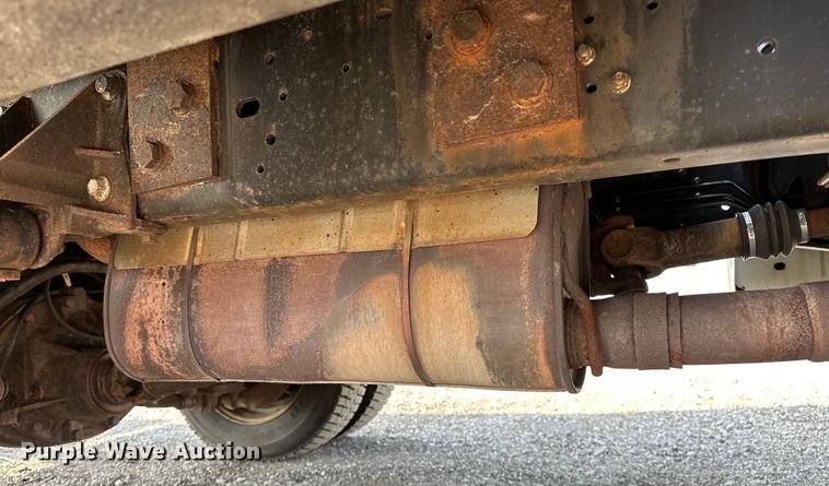 image for item EG1611 2012 Ford F450 Super Duty bucket truck