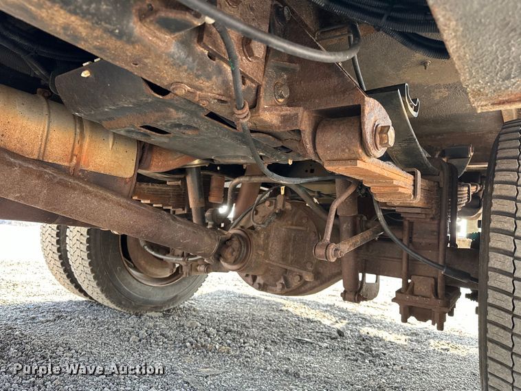 image for item EG1611 2012 Ford F450 Super Duty bucket truck