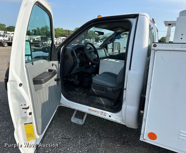 image for item EG1611 2012 Ford F450 Super Duty bucket truck