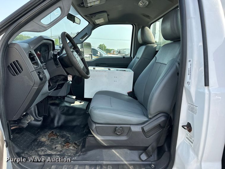 image for item EG1611 2012 Ford F450 Super Duty bucket truck