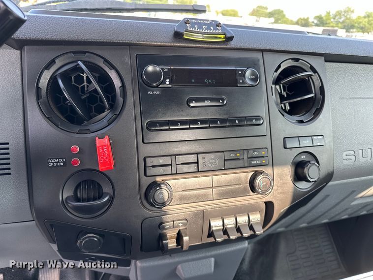 image for item EG1611 2012 Ford F450 Super Duty bucket truck