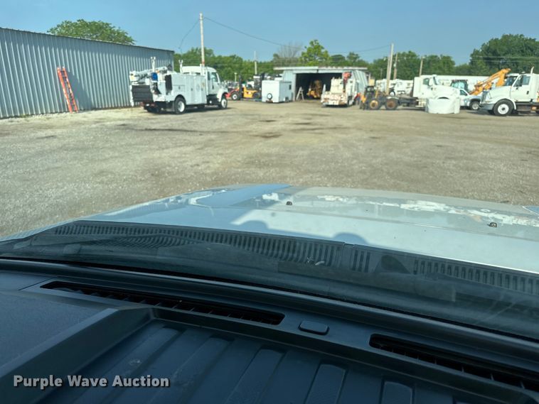 image for item EG1611 2012 Ford F450 Super Duty bucket truck