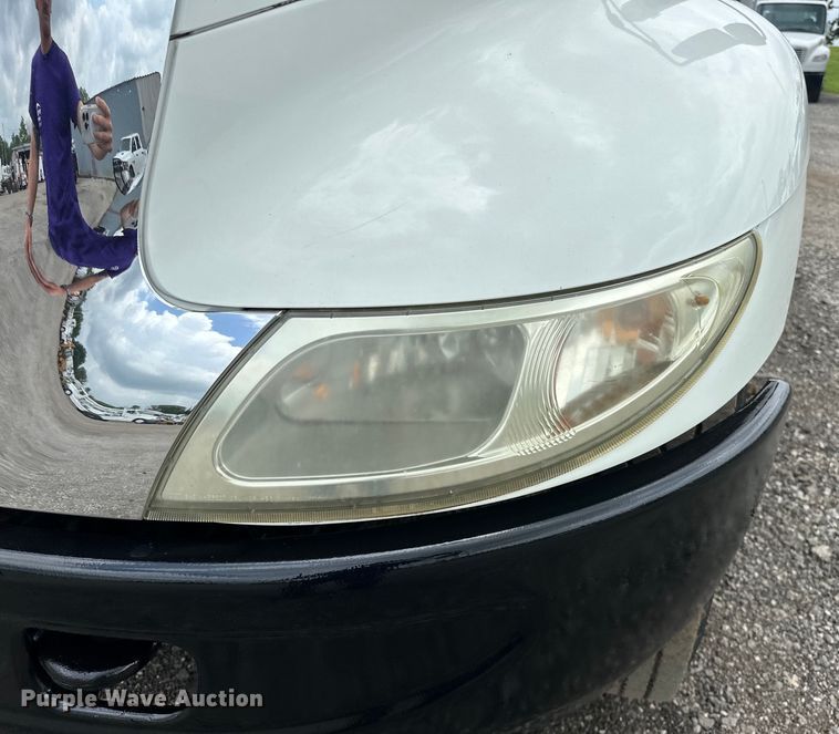 image for item EG1620 2006 International  4300 SBA utility / service truck