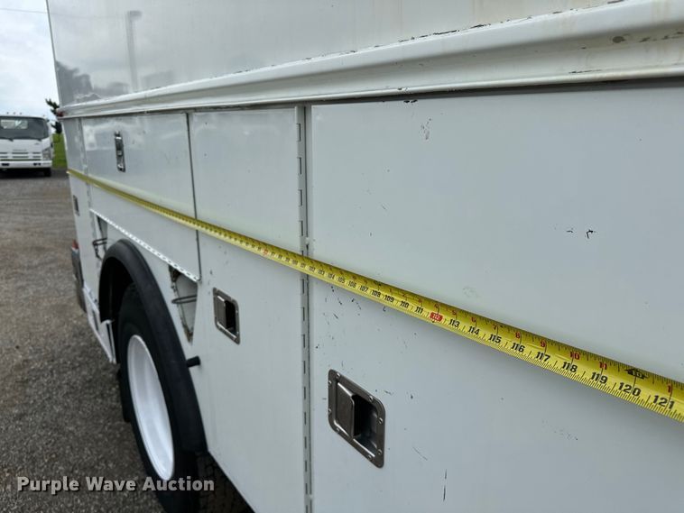 image for item EG1620 2006 International  4300 SBA utility / service truck