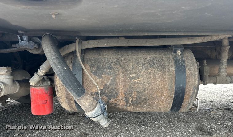 image for item EG1620 2006 International  4300 SBA utility / service truck