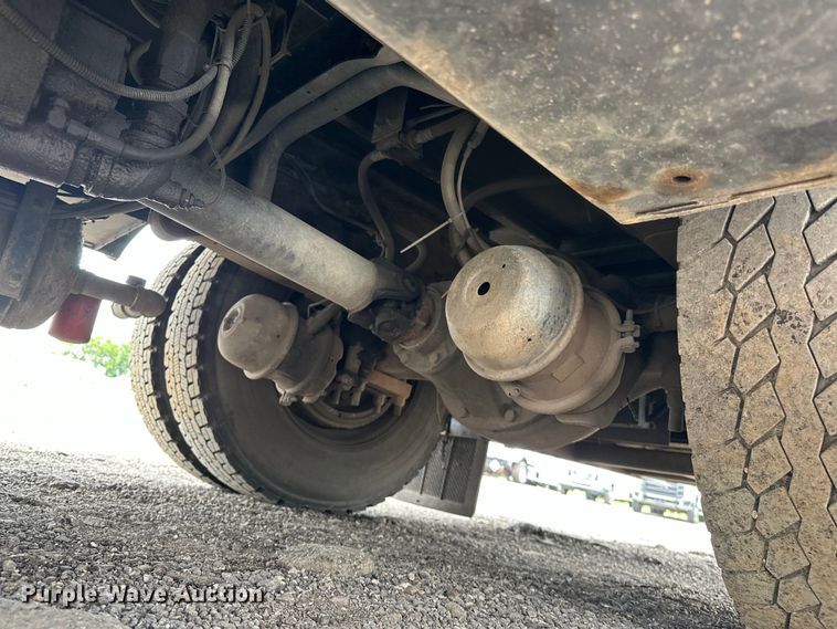 image for item EG1620 2006 International  4300 SBA utility / service truck