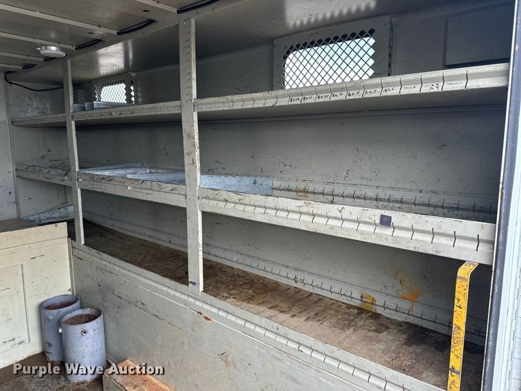 image for item EG1620 2006 International  4300 SBA utility / service truck