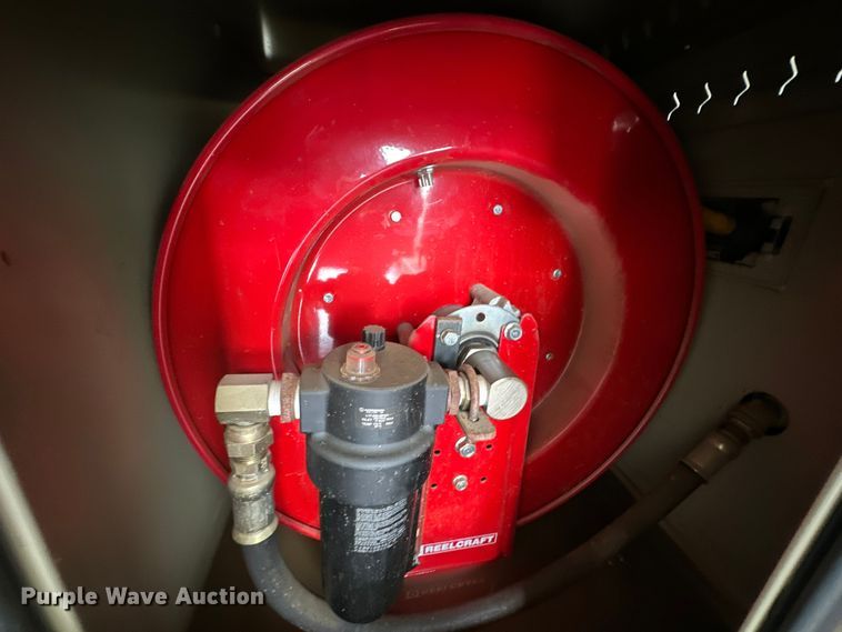 image for item EG1620 2006 International  4300 SBA utility / service truck