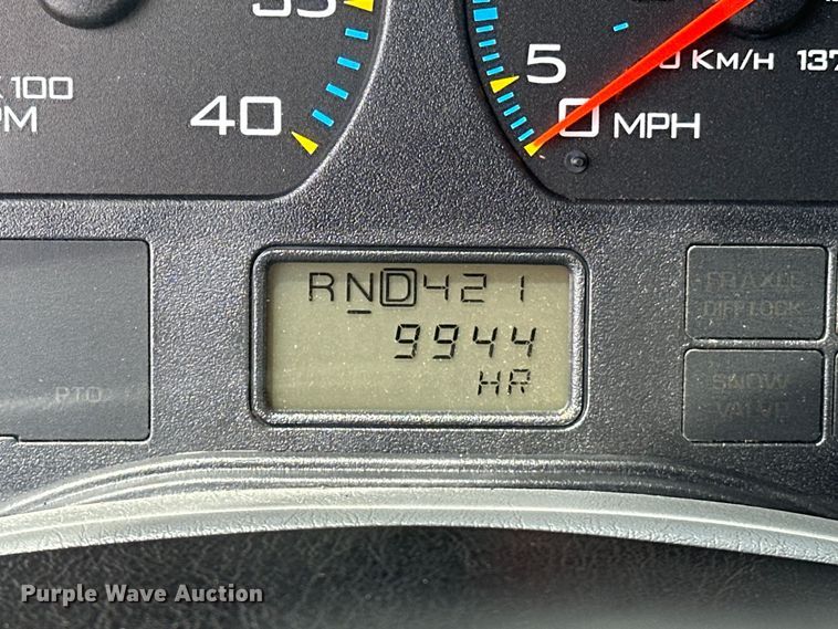 image for item EG1620 2006 International  4300 SBA utility / service truck