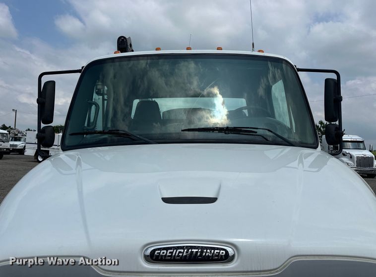 image for item EG1625 2012 Freightliner  Business Class M2 utility / service truck
