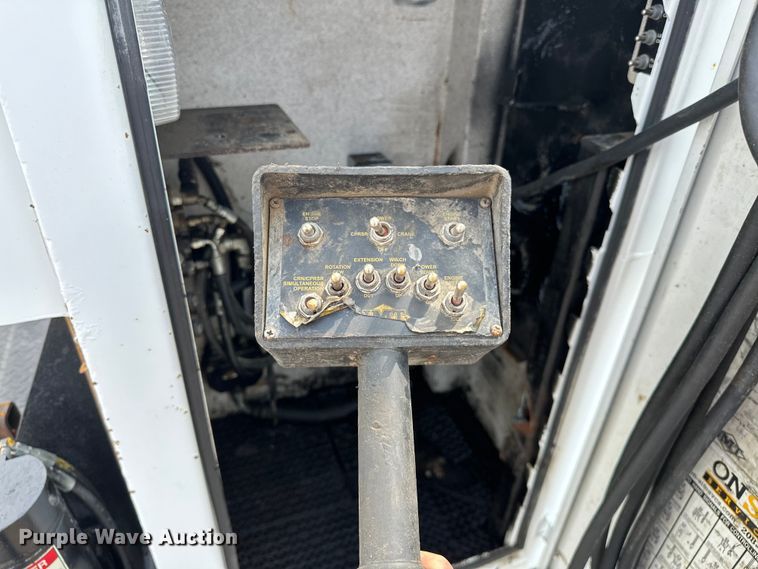 image for item EG1625 2012 Freightliner  Business Class M2 utility / service truck