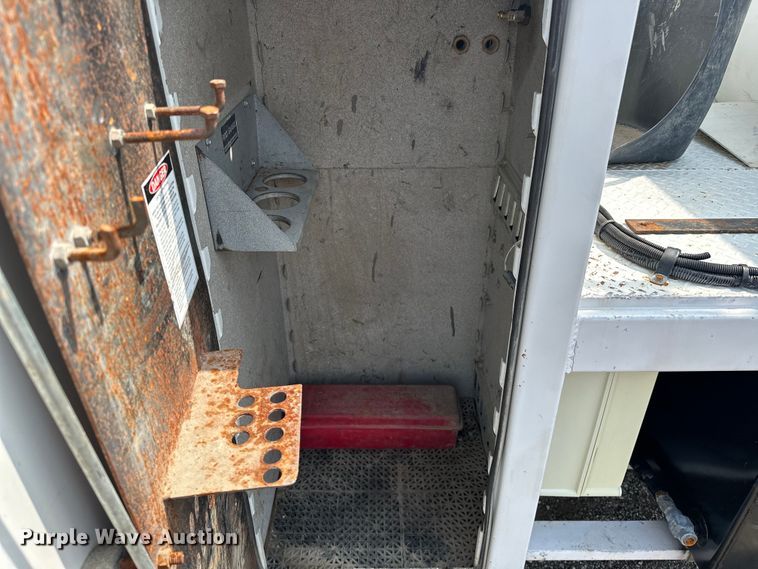 image for item EG1625 2012 Freightliner  Business Class M2 utility / service truck