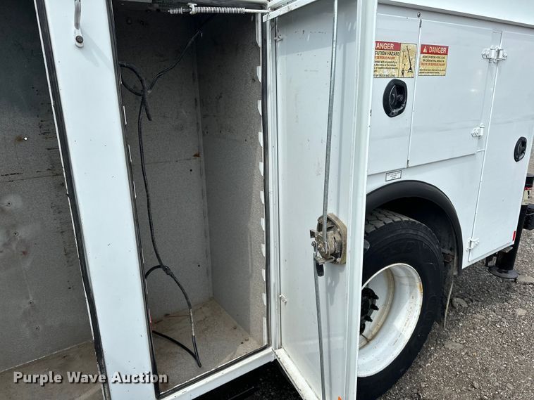 image for item EG1625 2012 Freightliner  Business Class M2 utility / service truck