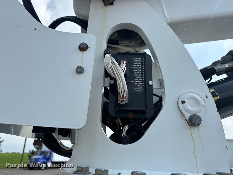 image for item EG1625 2012 Freightliner  Business Class M2 utility / service truck