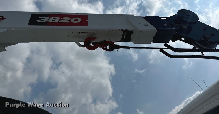 image for item EG1625 2012 Freightliner  Business Class M2 utility / service truck