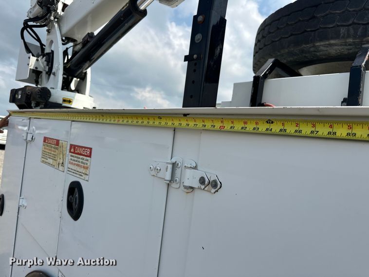 image for item EG1625 2012 Freightliner  Business Class M2 utility / service truck