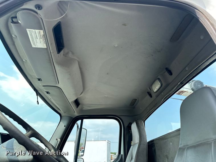 image for item EG1625 2012 Freightliner  Business Class M2 utility / service truck