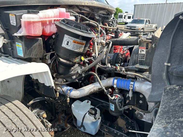 image for item EG1625 2012 Freightliner  Business Class M2 utility / service truck