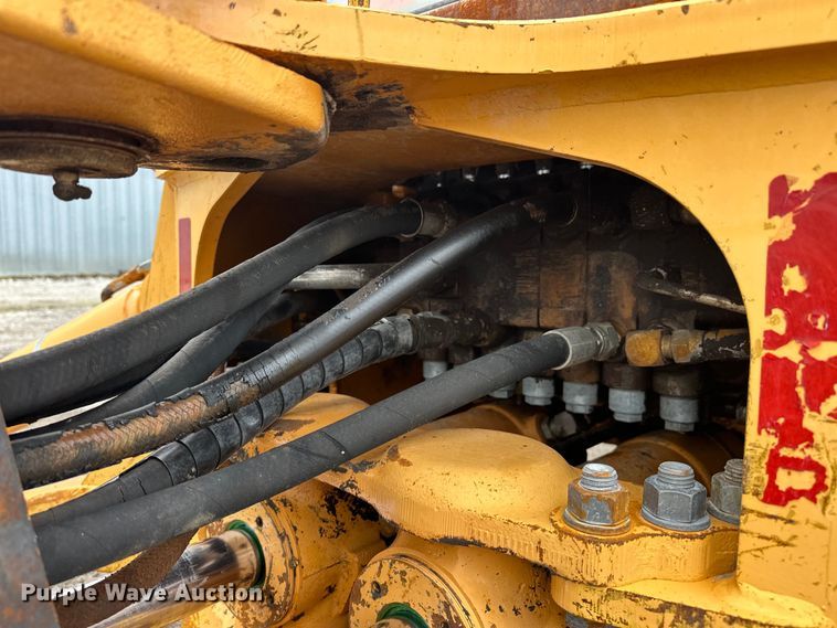 image for item EG1636 1995 Case 580 Super L backhoe