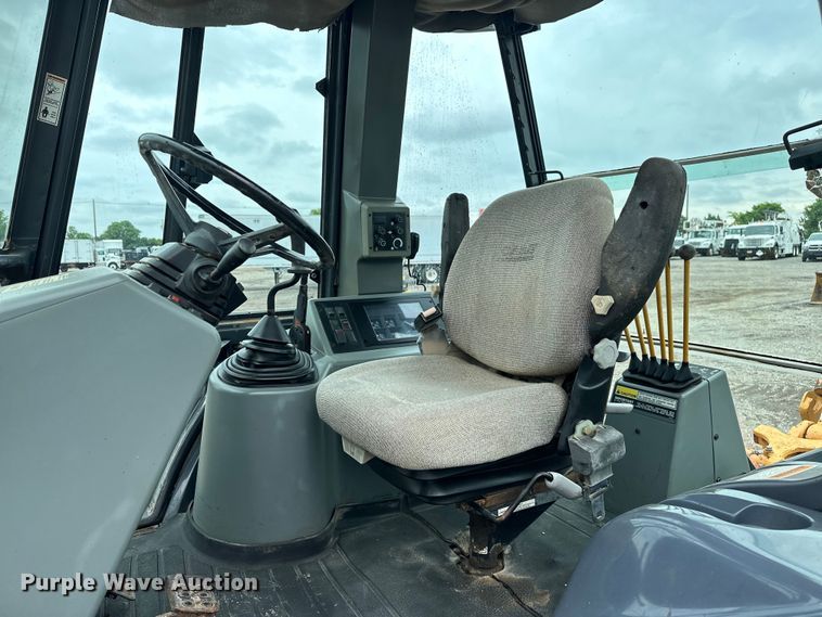 image for item EG1636 1995 Case 580 Super L backhoe