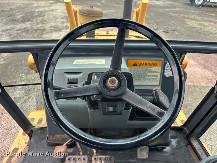 image for item EG1636 1995 Case 580 Super L backhoe