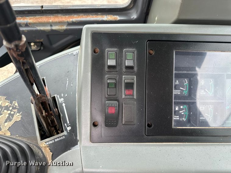 image for item EG1636 1995 Case 580 Super L backhoe