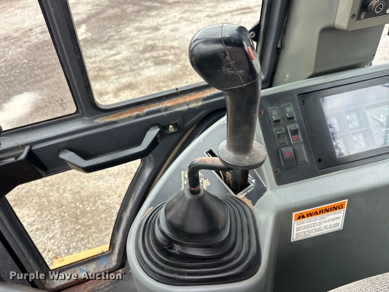 image for item EG1636 1995 Case 580 Super L backhoe