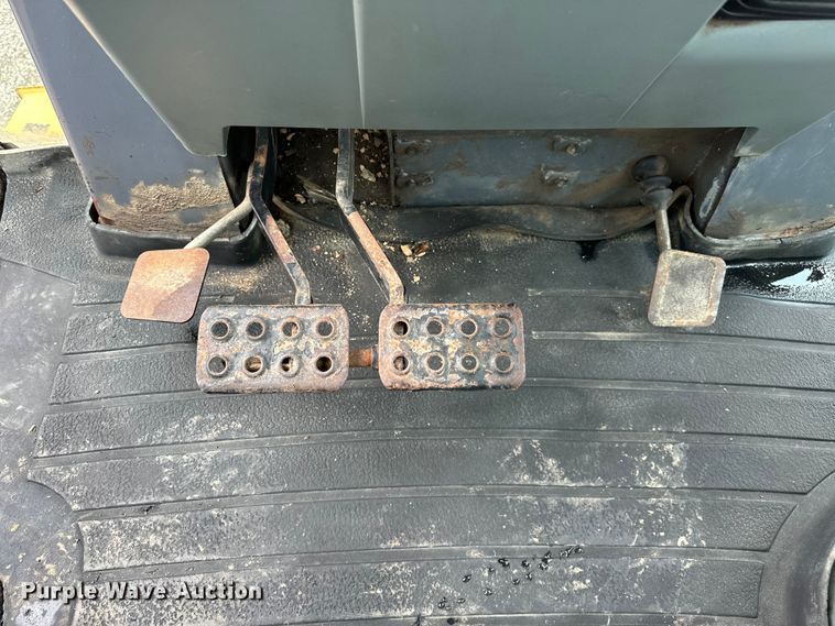 image for item EG1636 1995 Case 580 Super L backhoe