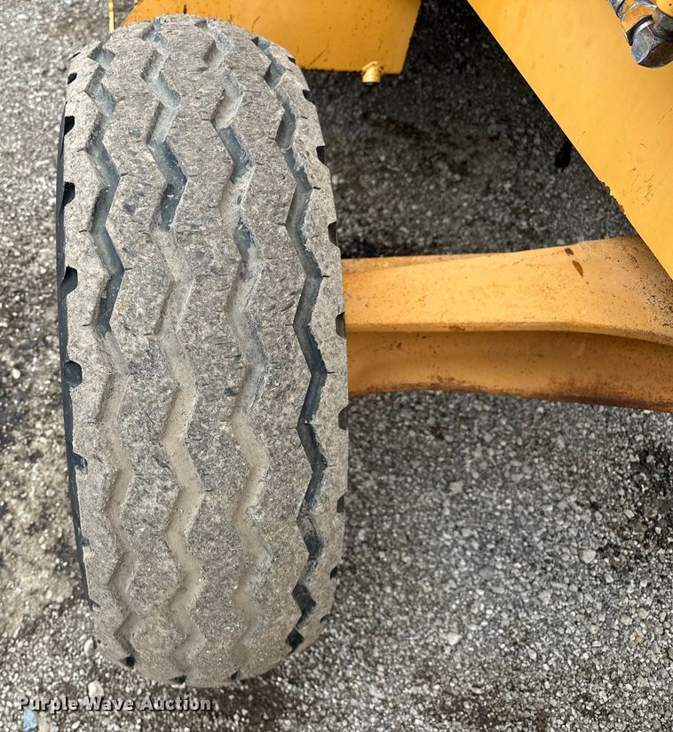 image for item EG1636 1995 Case 580 Super L backhoe