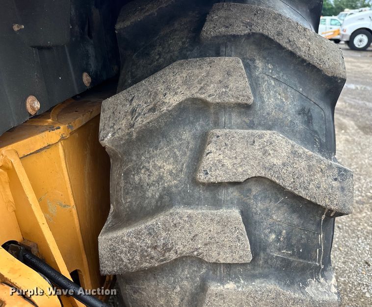 image for item EG1636 1995 Case 580 Super L backhoe