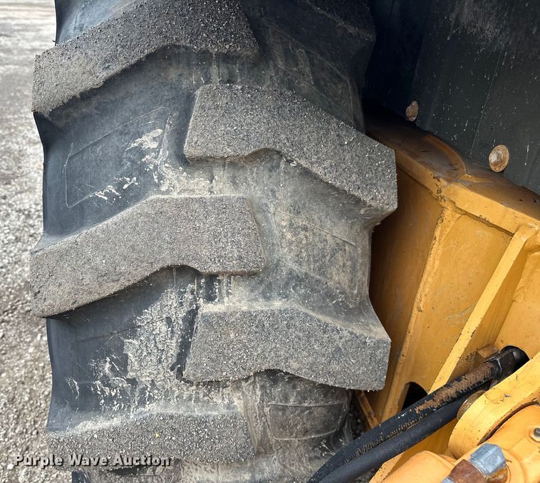 image for item EG1636 1995 Case 580 Super L backhoe