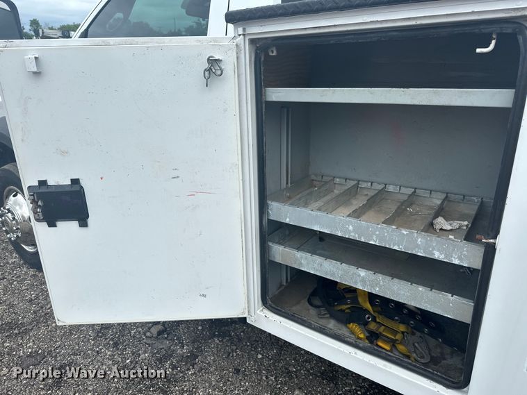 image for item EG1637 2015 Dodge Ram 5500HD bucket truck