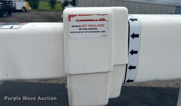 image for item EG1637 2015 Dodge Ram 5500HD bucket truck