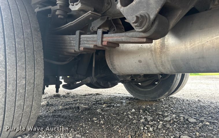 image for item EG1637 2015 Dodge Ram 5500HD bucket truck