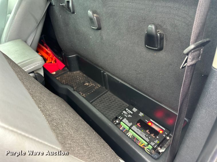 image for item EG1637 2015 Dodge Ram 5500HD bucket truck