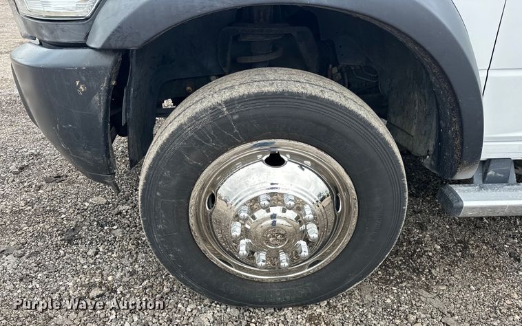 image for item EG1637 2015 Dodge Ram 5500HD bucket truck