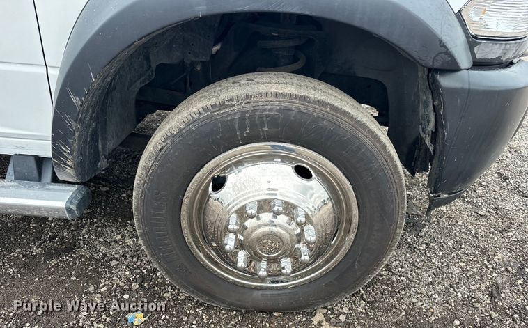 image for item EG1637 2015 Dodge Ram 5500HD bucket truck