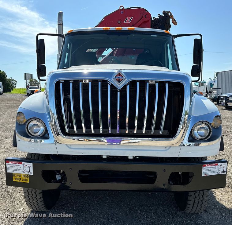 image for item EG1642 2014 International  WorkStar 7500 crane truck