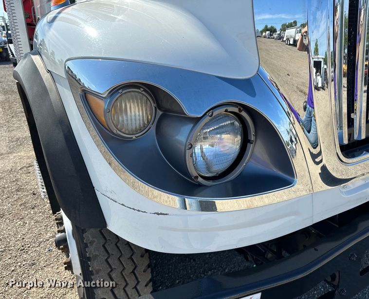 image for item EG1642 2014 International  WorkStar 7500 crane truck