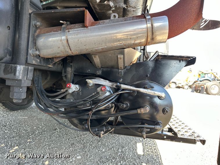 image for item EG1642 2014 International  WorkStar 7500 crane truck