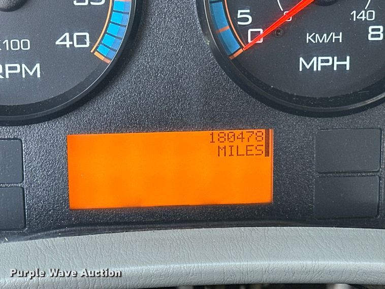 image for item EG1642 2014 International  WorkStar 7500 crane truck