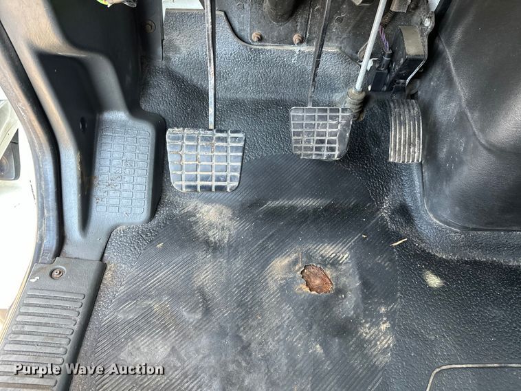 image for item EG1642 2014 International  WorkStar 7500 crane truck