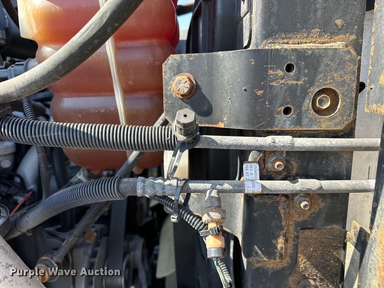 image for item EG1642 2014 International  WorkStar 7500 crane truck