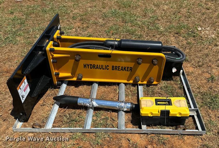 image for item EH4021 2023 Wolverine  CB-ZW-750F skid steer breaker