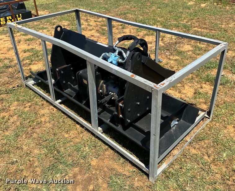 image for item EH4035 Skid steer plate compactor