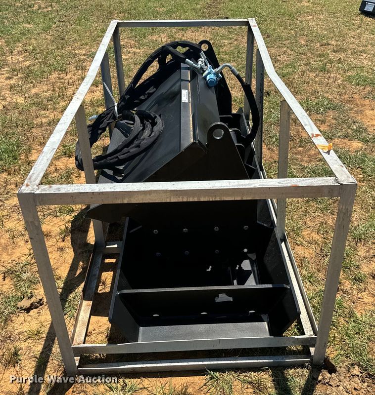 image for item EH4035 Skid steer plate compactor