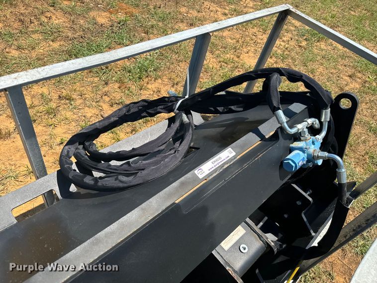 image for item EH4035 Skid steer plate compactor