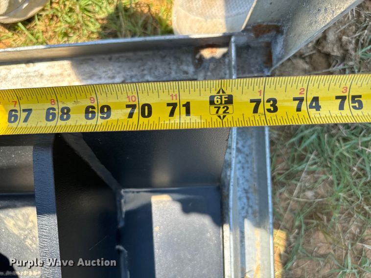 image for item EH4035 Skid steer plate compactor