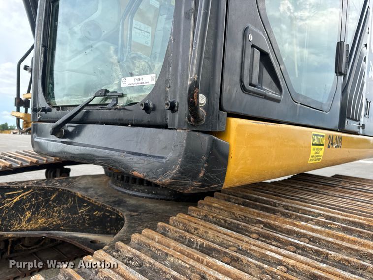 image for item EH6841 2017 Caterpillar  349FL excavator